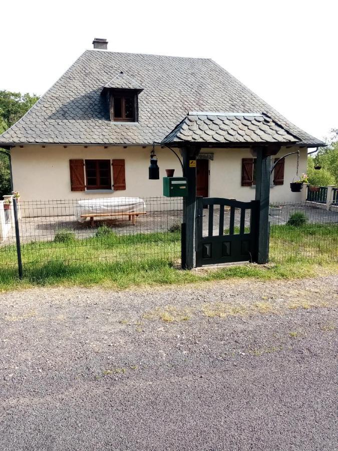 Gite Du Pecheur Villa Lastioulles ภายนอก รูปภาพ